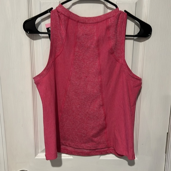 Women’s makers mark tank - Picture 4 of 4